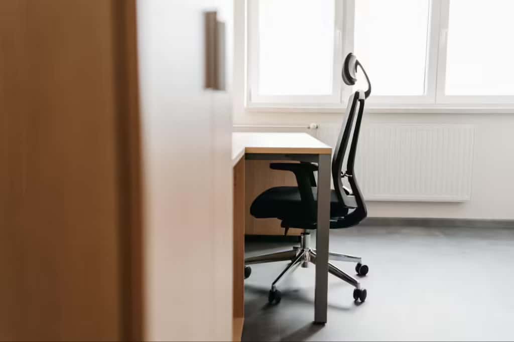 Jaka jest idealna wysokość biurka?