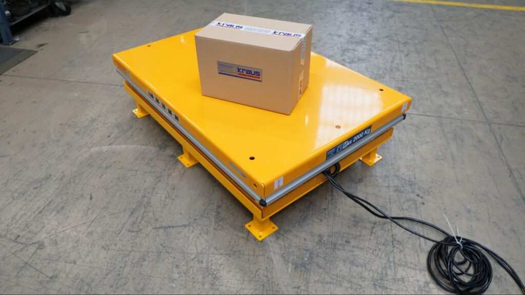 Stół podnośny nożycowy: jak go wybrać i&nbsp;do czego służy