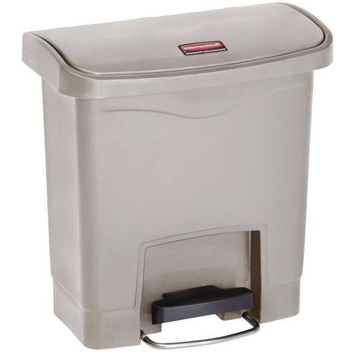 Pojemnik Slim Jim Step On Front Step plastik 15 l_Rubbermaid