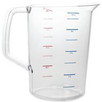 Dzbanek z podziałką 3,8 l_Rubbermaid