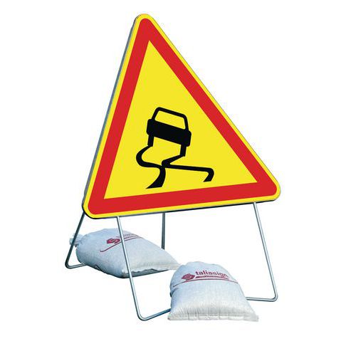 Tymczasowe oznakowanie placu budowy - AK4 - Śliska droga - Tymczasowy znacznik budowy – AK4 – Droga śliska, 70 cm, C2