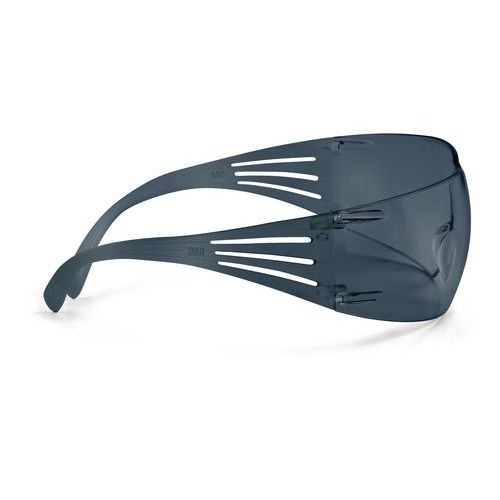Okulary ochronne nieparujące 3M SecureFit ze szkłami dymionymi Okulary ochronne nieparujące 3M SecureFit ze szkłami dymionymi