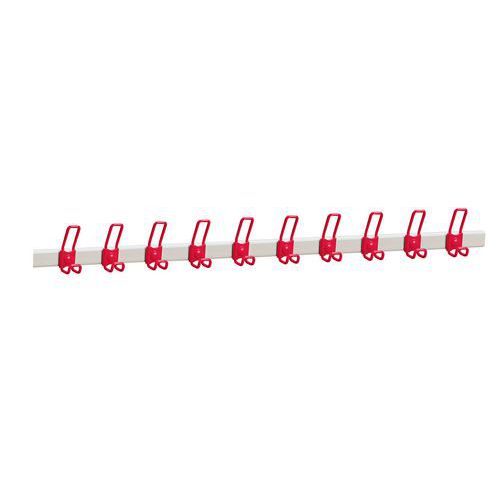 Wieszak ścienny, stal - Wieszak ścienny 10 haków, stal, długość: 150 cm, kolor czerwony
