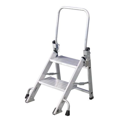 Drabinka aluminiowa Manutan Expert z poręczą, 2 stopnie Drabinka aluminiowa Manutan Expert z poręczą, 2 stopnie
