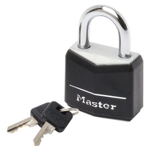 Kłódka Master Lock wykonana z litego aluminium o grubości 30 mm Kłódka Master Lock wykonana z litego aluminium o grubości 30 mm
